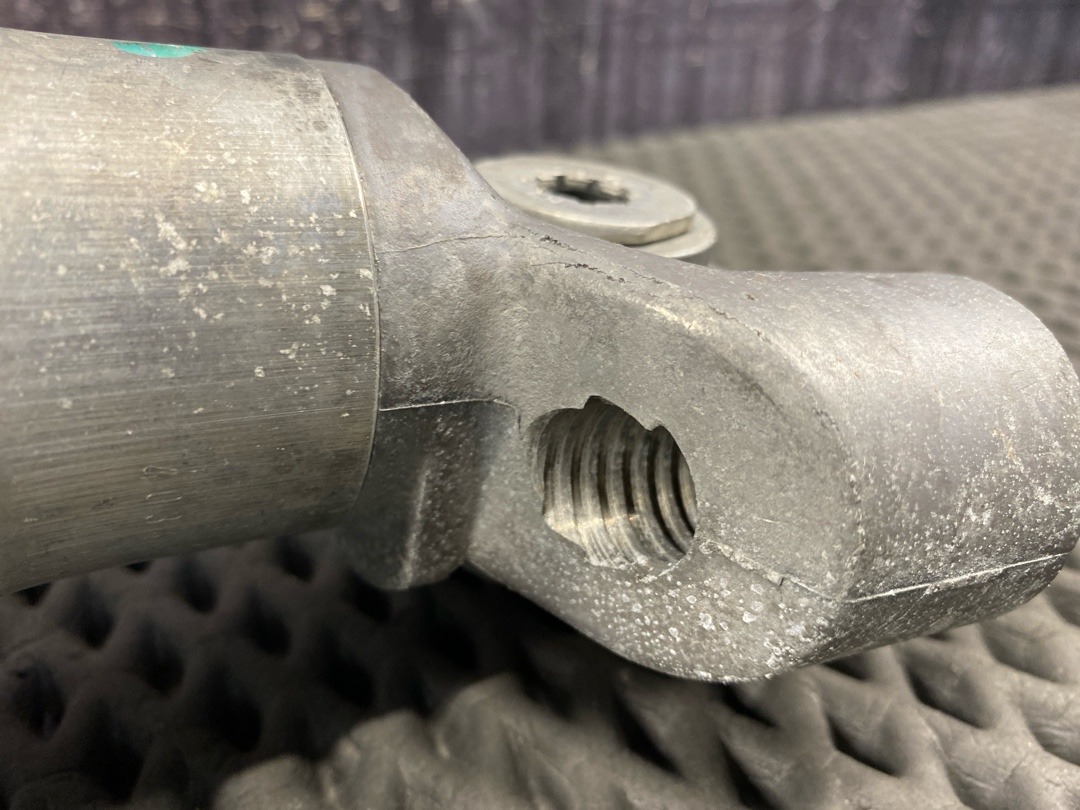 Кронштейн усилителя бампера, 1630 рублей, Красноярск