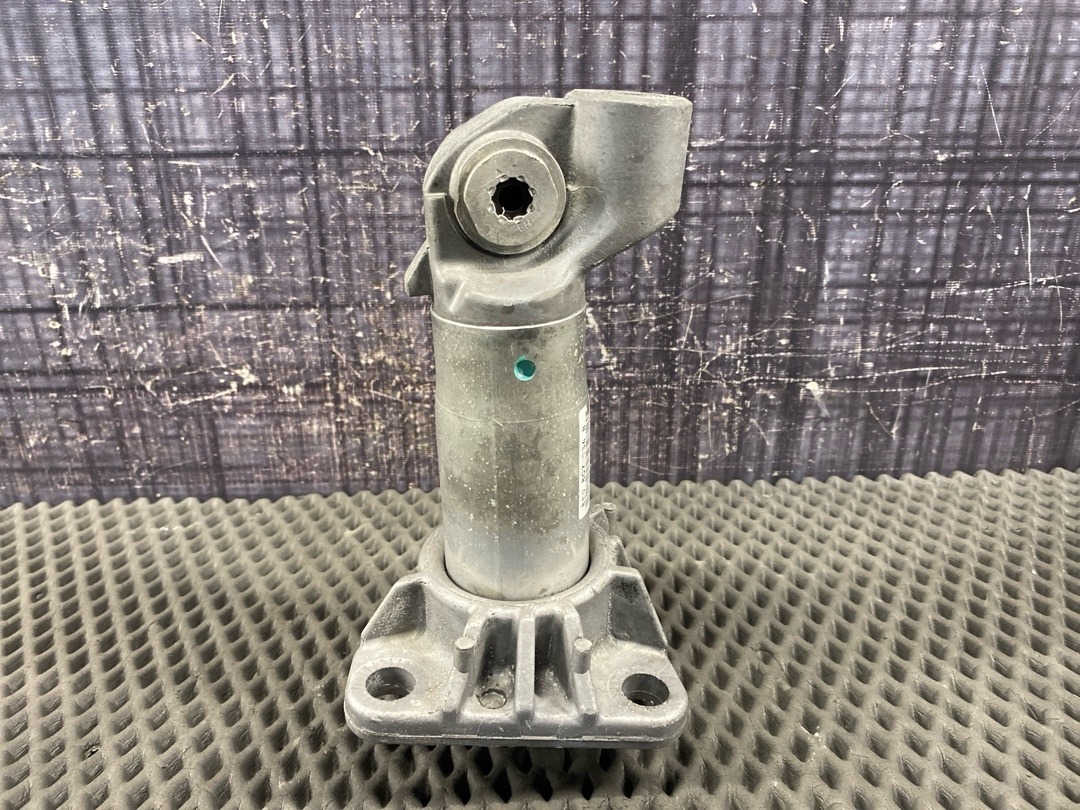 Кронштейн усилителя бампера, 1630 рублей, Красноярск