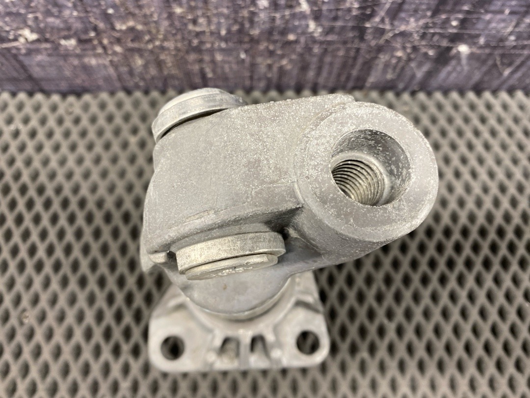 Кронштейн усилителя бампера, 1630 рублей, Красноярск