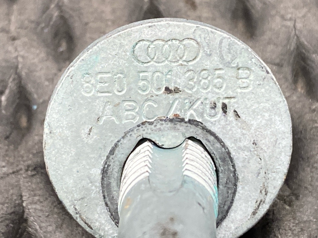 Болт развальный, 820 рублей, Красноярск