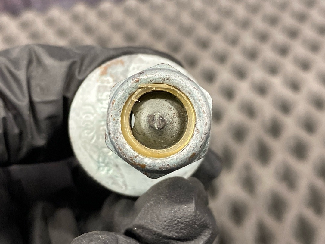 Болт развальный, 820 рублей, Красноярск