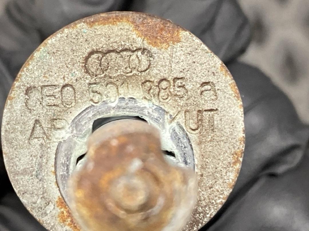 Болт развальный, 820 рублей, Красноярск