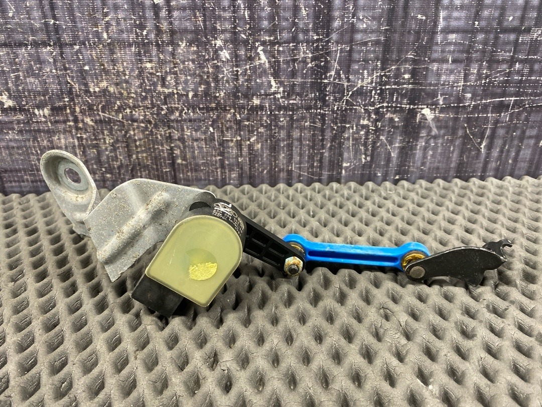 Датчик уровня подвески, 4360 рублей, Красноярск