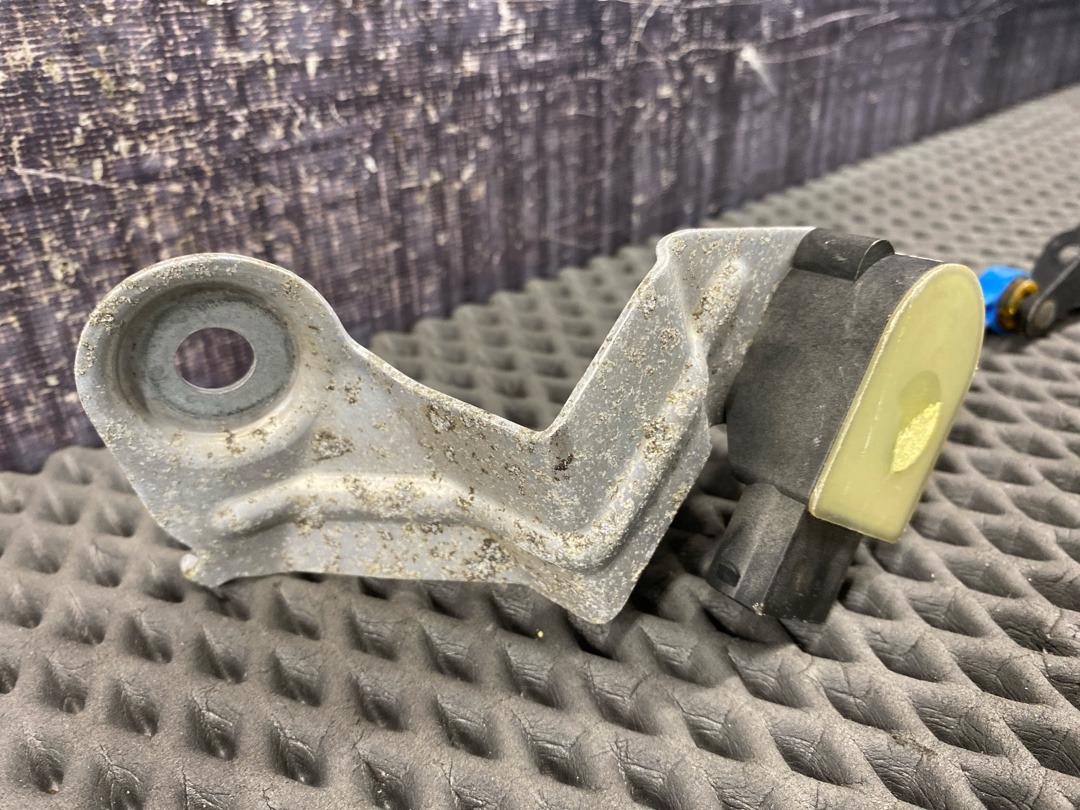 Датчик уровня подвески, 4360 рублей, Красноярск