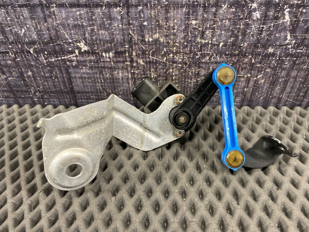 Датчик уровня подвески, 4360 рублей, Красноярск