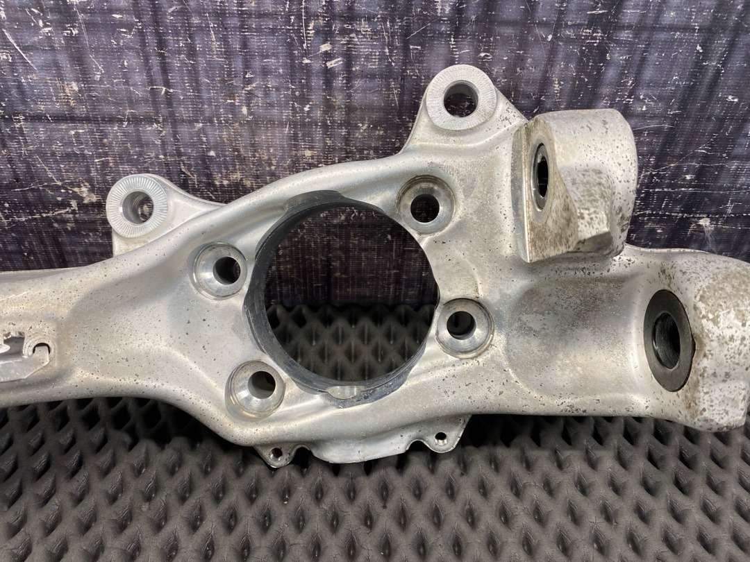 Поворотный кулак, 15120 рублей, Красноярск