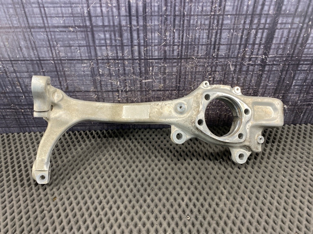 Поворотный кулак, 15120 рублей, Красноярск