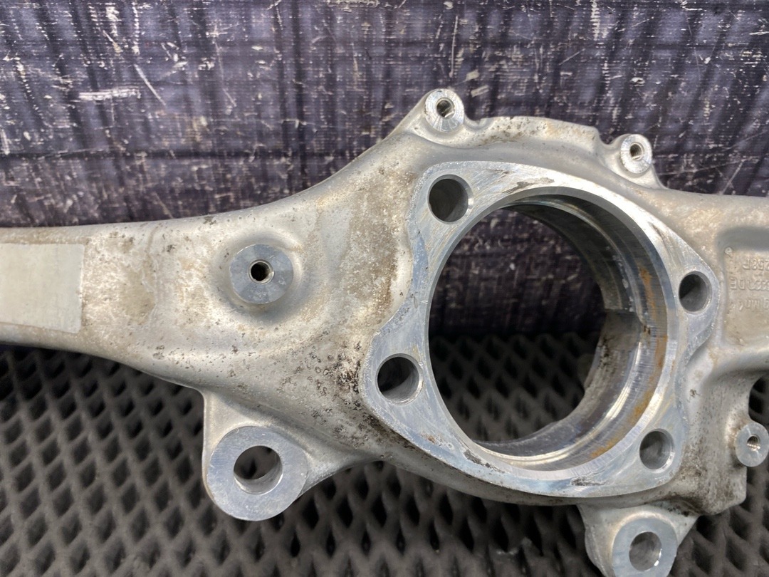 Поворотный кулак, 15120 рублей, Красноярск