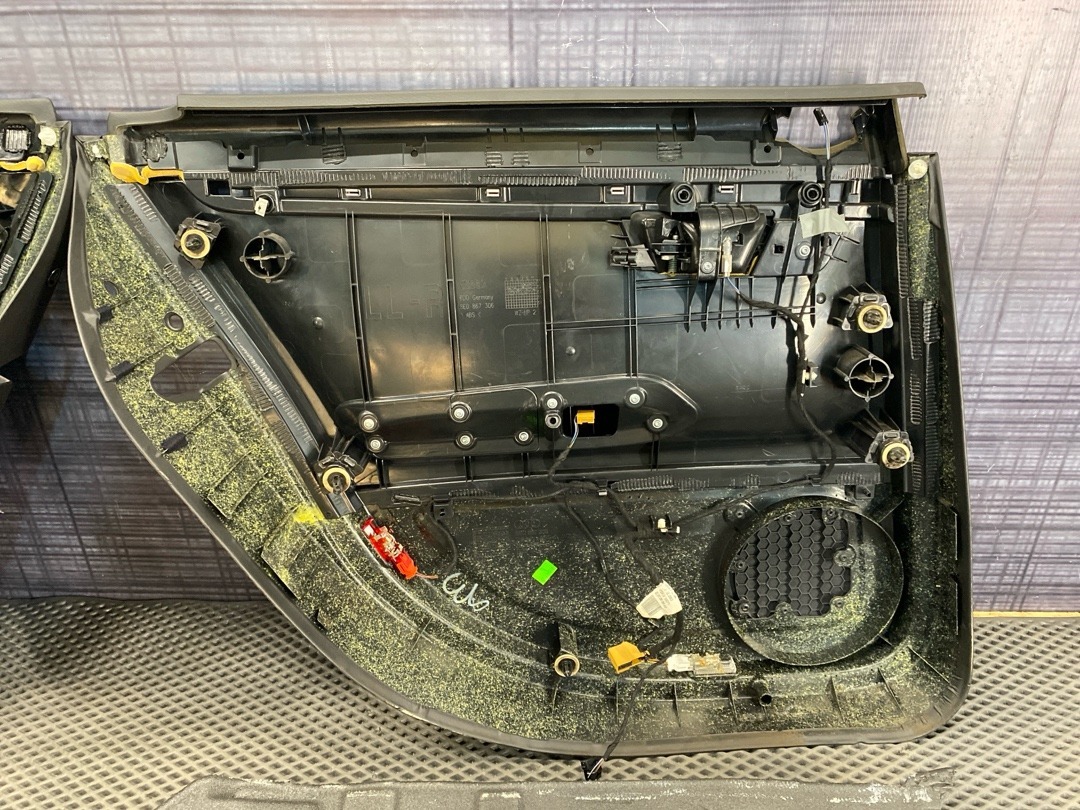 Комплект обшивок дверей, 8220 рублей, Красноярск