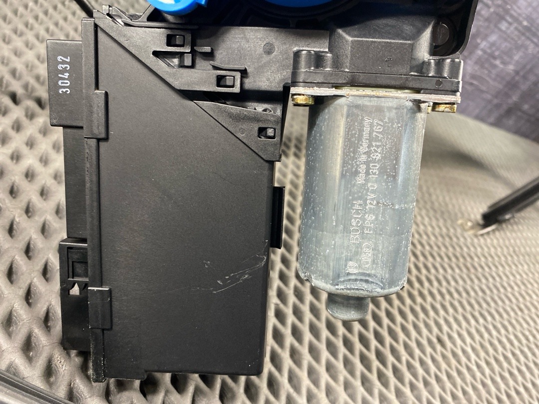 Стеклоподъемник, 2460 рублей, Красноярск