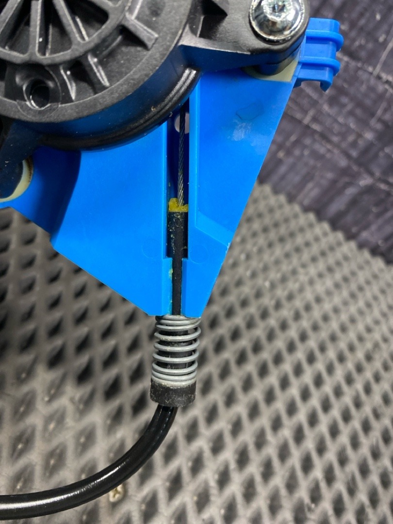 Стеклоподъемник, 2460 рублей, Красноярск