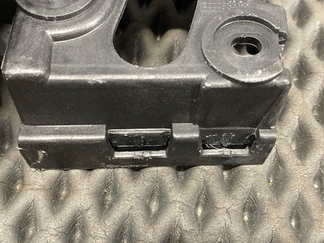 Крепление крыла, 670 рублей, Красноярск