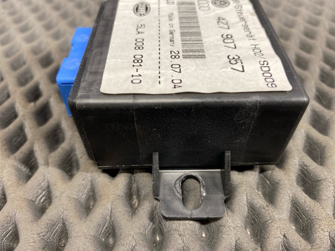 Блок управления корректором фар, 1210 рублей, Красноярск