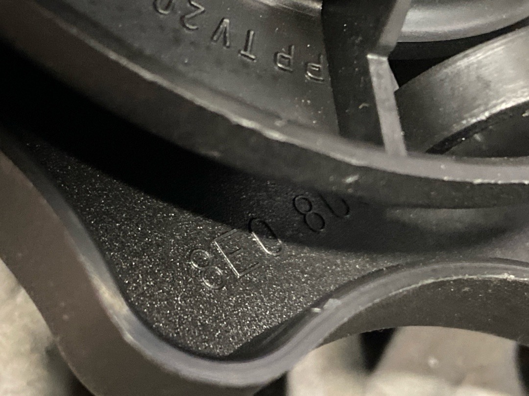 Крепление запасного колеса, 1030 рублей, Красноярск