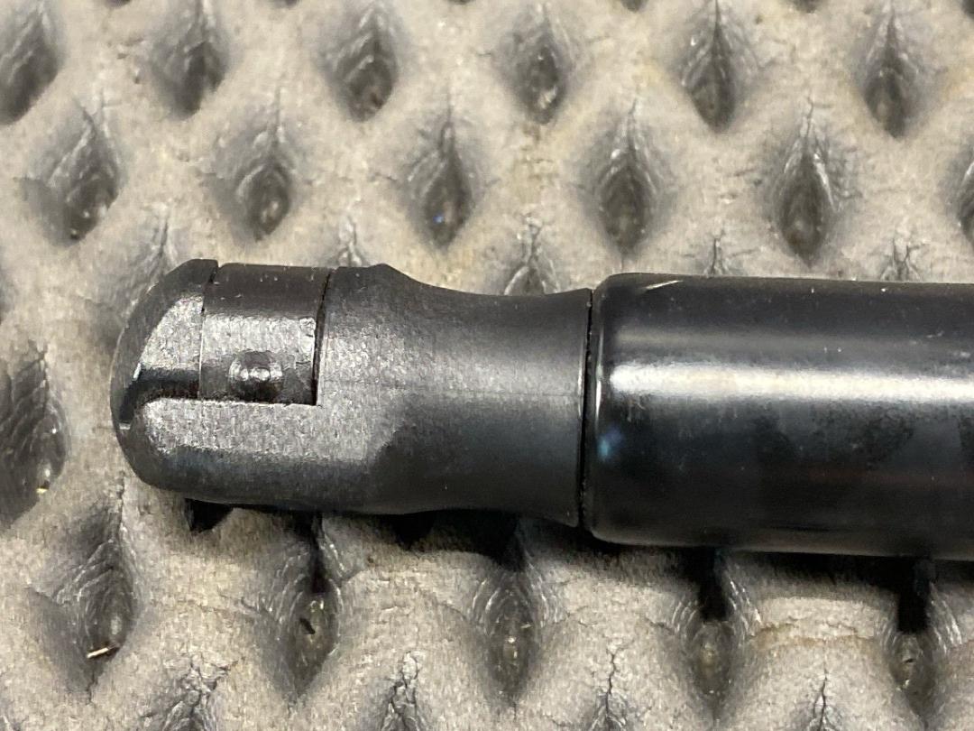 Амортизатор багажника, 740 рублей, Красноярск