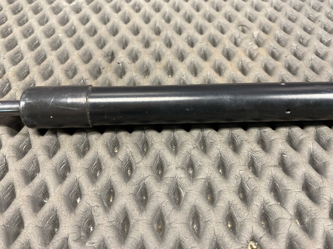 Амортизатор багажника, 740 рублей, Красноярск