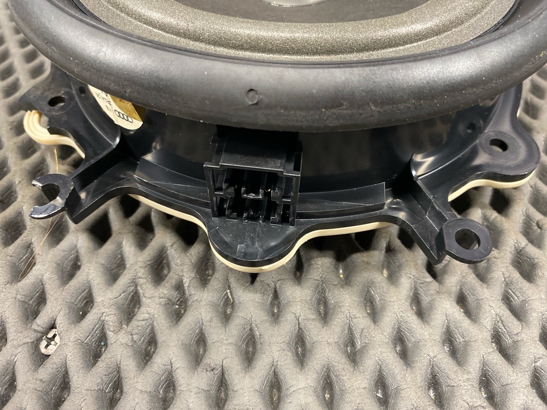 Динамик, 1070 рублей, Красноярск