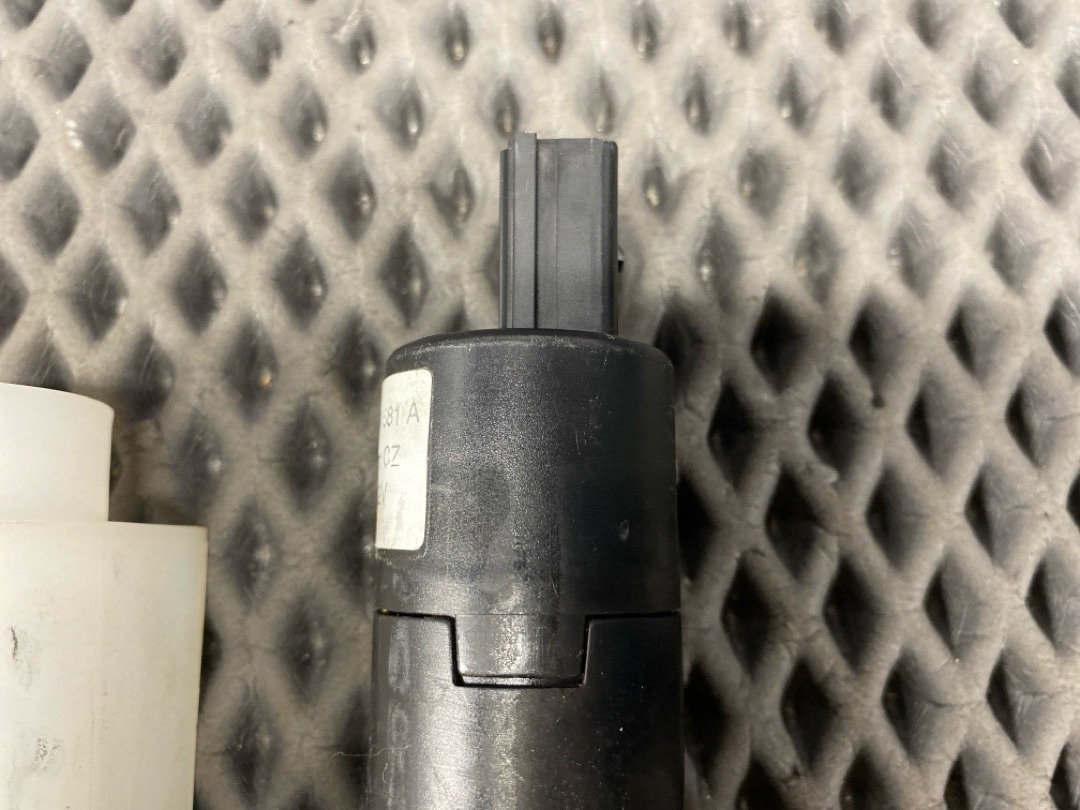 Мотор бачка стеклоомывателя, 940 рублей, Красноярск