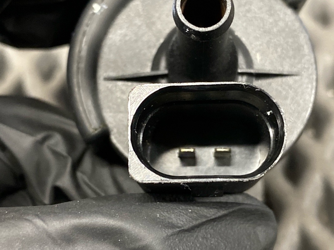 Клапан вентиляции топливного бака, 2230 рублей, Красноярск