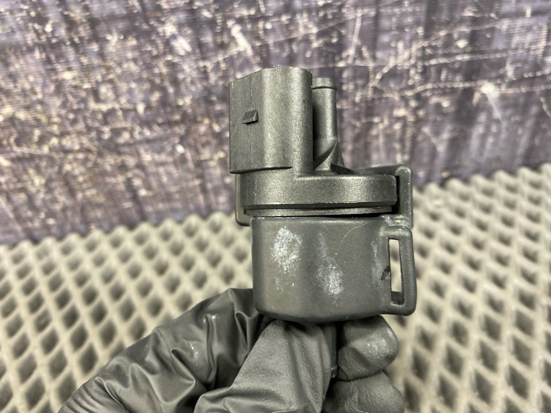 Клапан вентиляции топливного бака, 2230 рублей, Красноярск