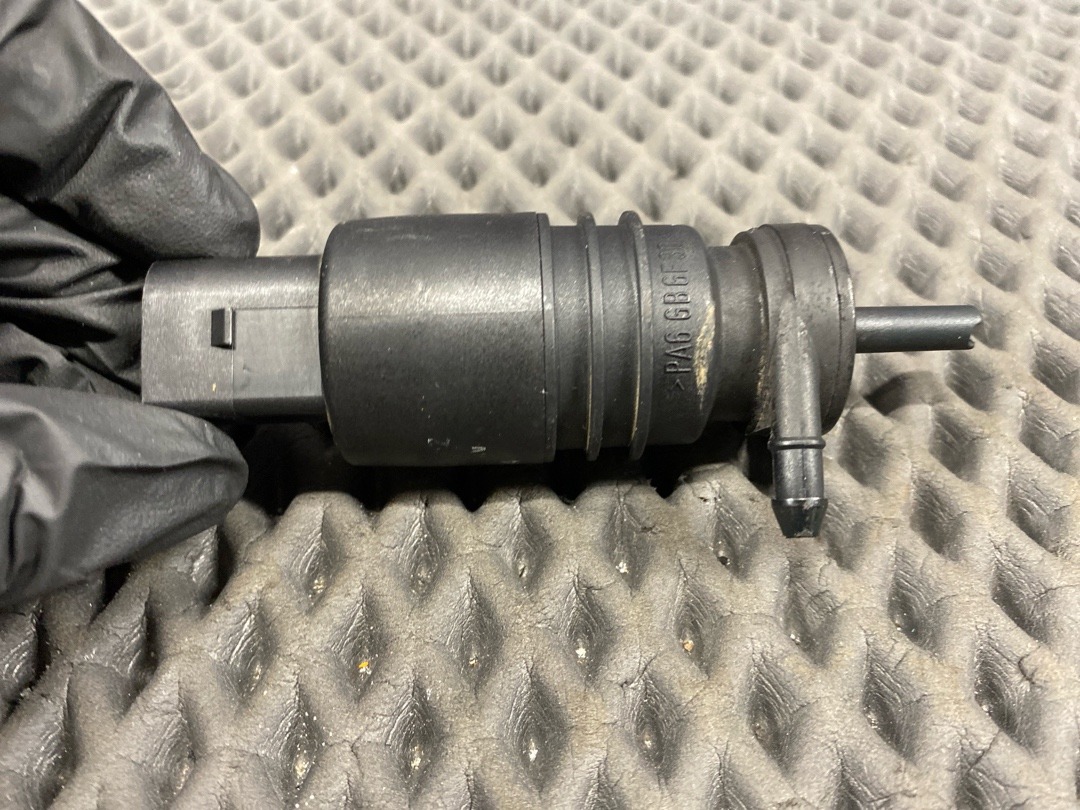 Мотор бачка стеклоомывателя, 930 рублей, Красноярск