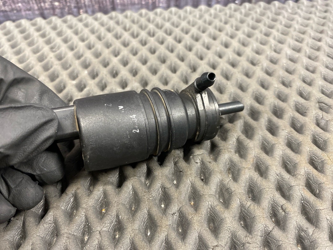 Мотор бачка стеклоомывателя, 930 рублей, Красноярск