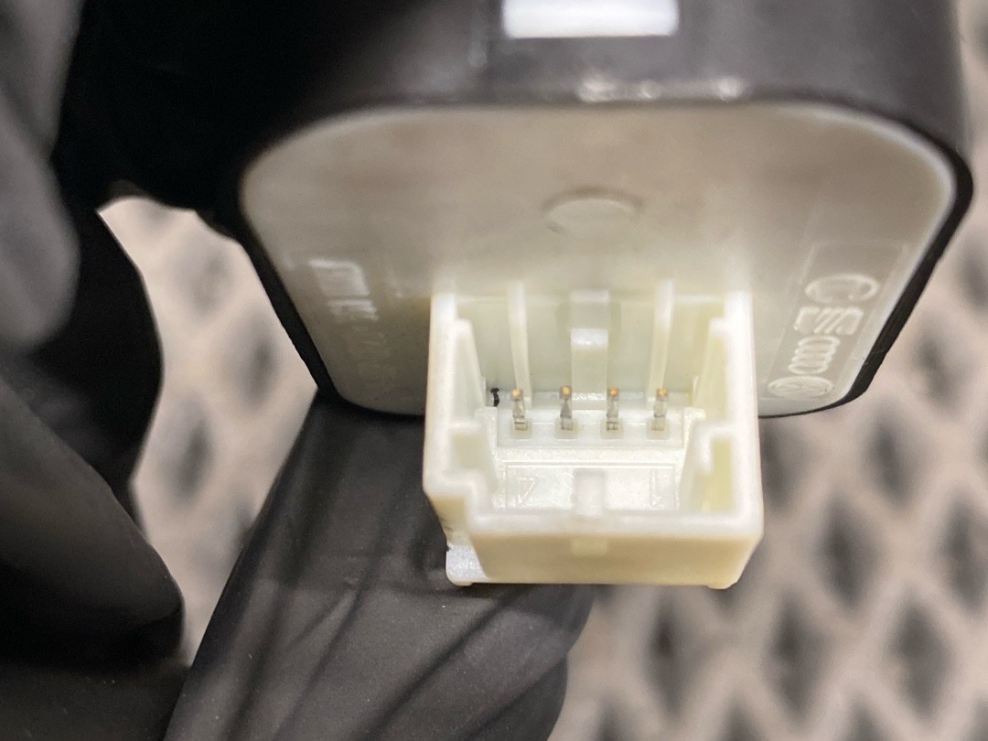 Кнопка регулировки зеркал, 1420 рублей, Красноярск