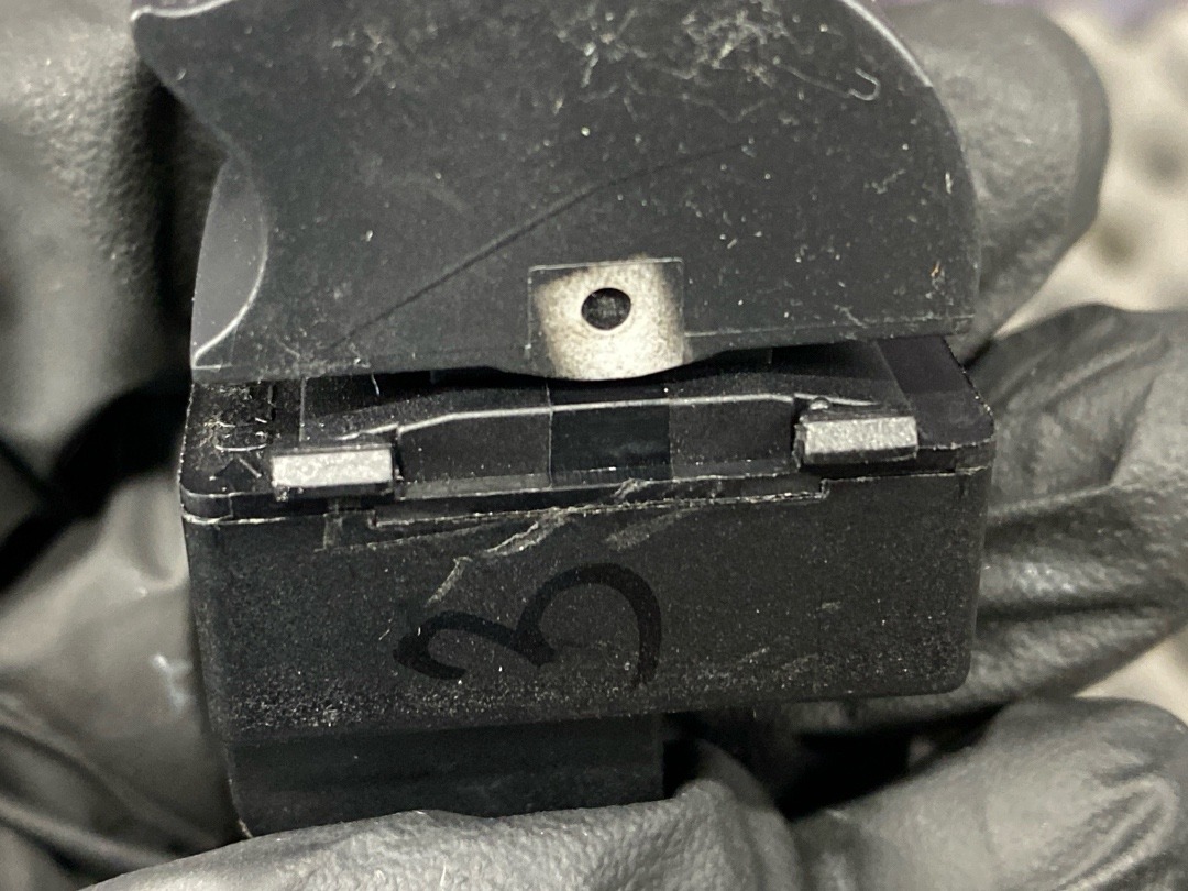 Кнопка стеклоподъемника, 360 рублей, Красноярск