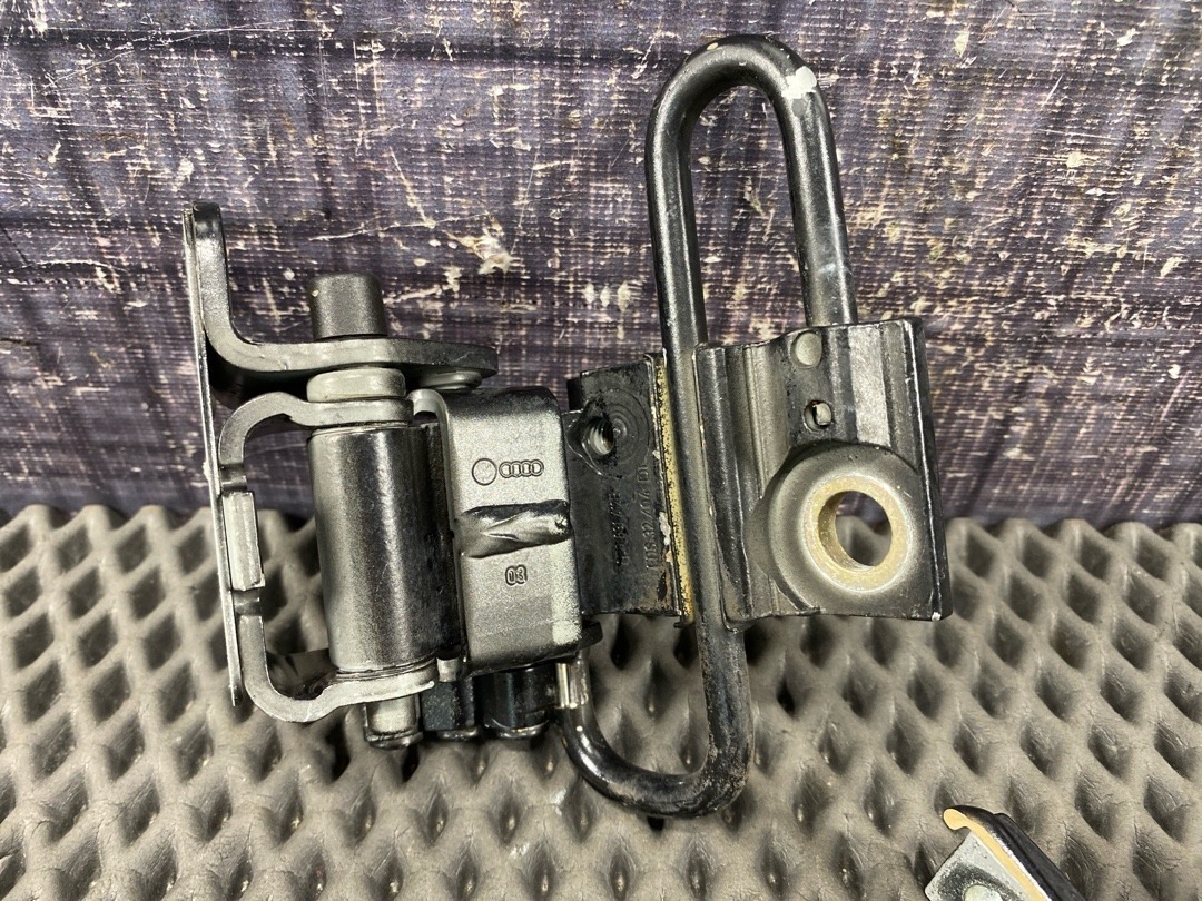 Петля двери, 3010 рублей, Красноярск