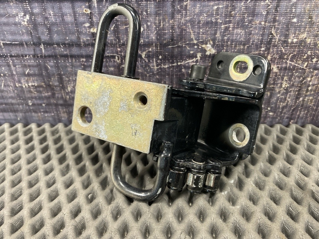 Петля двери, 3010 рублей, Красноярск