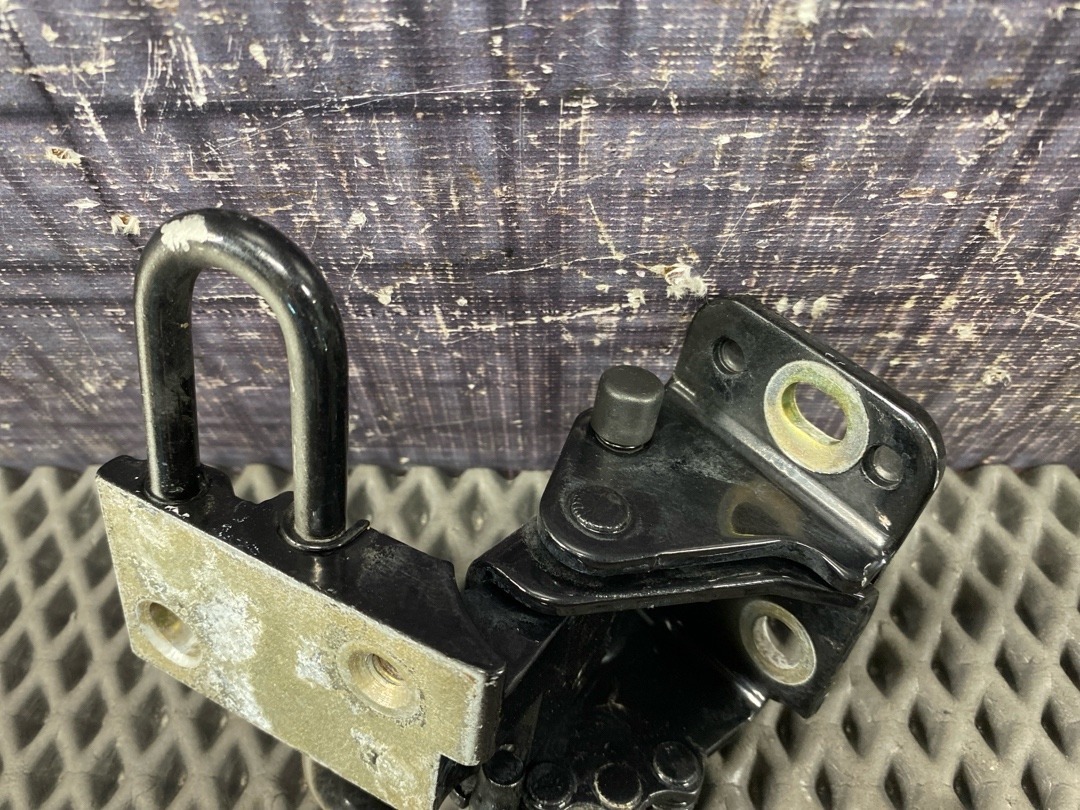 Петля двери, 3010 рублей, Красноярск