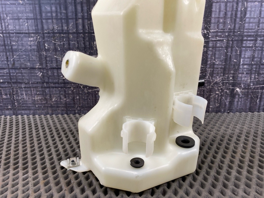 Бачок омывателя, 2960 рублей, Красноярск