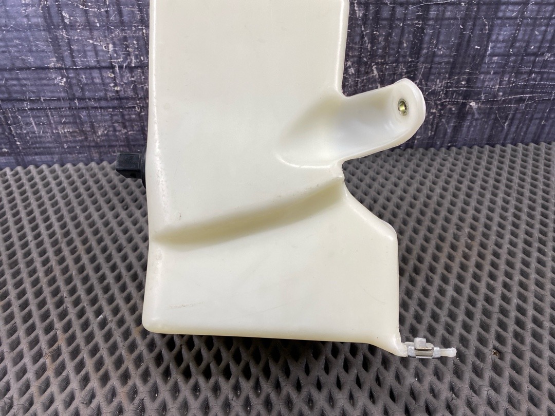 Бачок омывателя, 2960 рублей, Красноярск