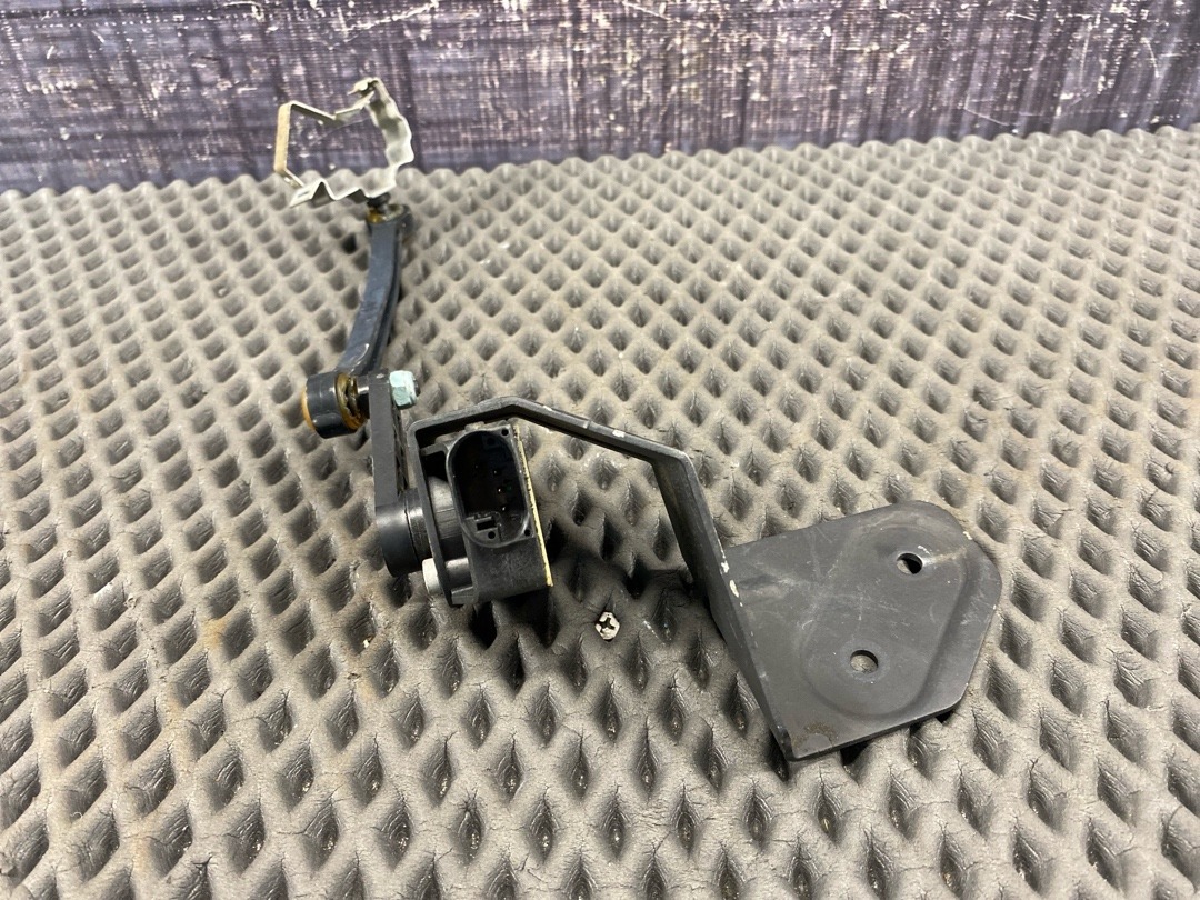 Датчик уровня подвески, 4360 рублей, Красноярск