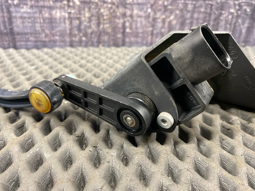 Датчик уровня подвески, 4360 рублей, Красноярск