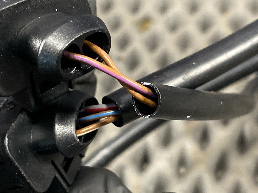 Проводка рамки радиатора, 1730 рублей, Красноярск