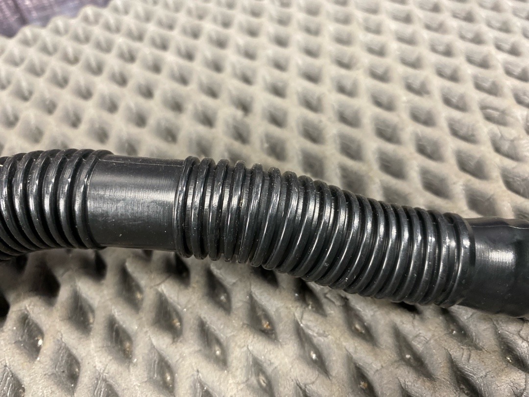 Шланг вентиляции, 1620 рублей, Красноярск