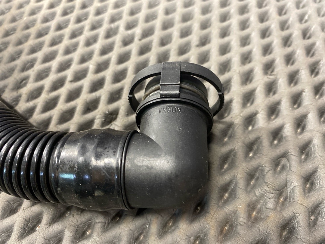 Шланг вентиляции, 1030 рублей, Красноярск