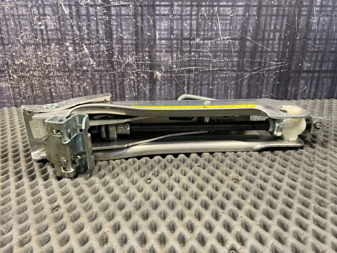 Домкрат, 2970 рублей, Красноярск