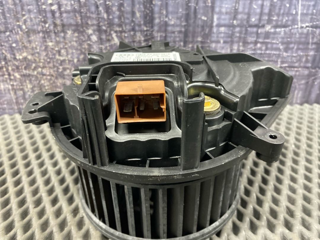 Мотор печки, 2560 рублей, Красноярск