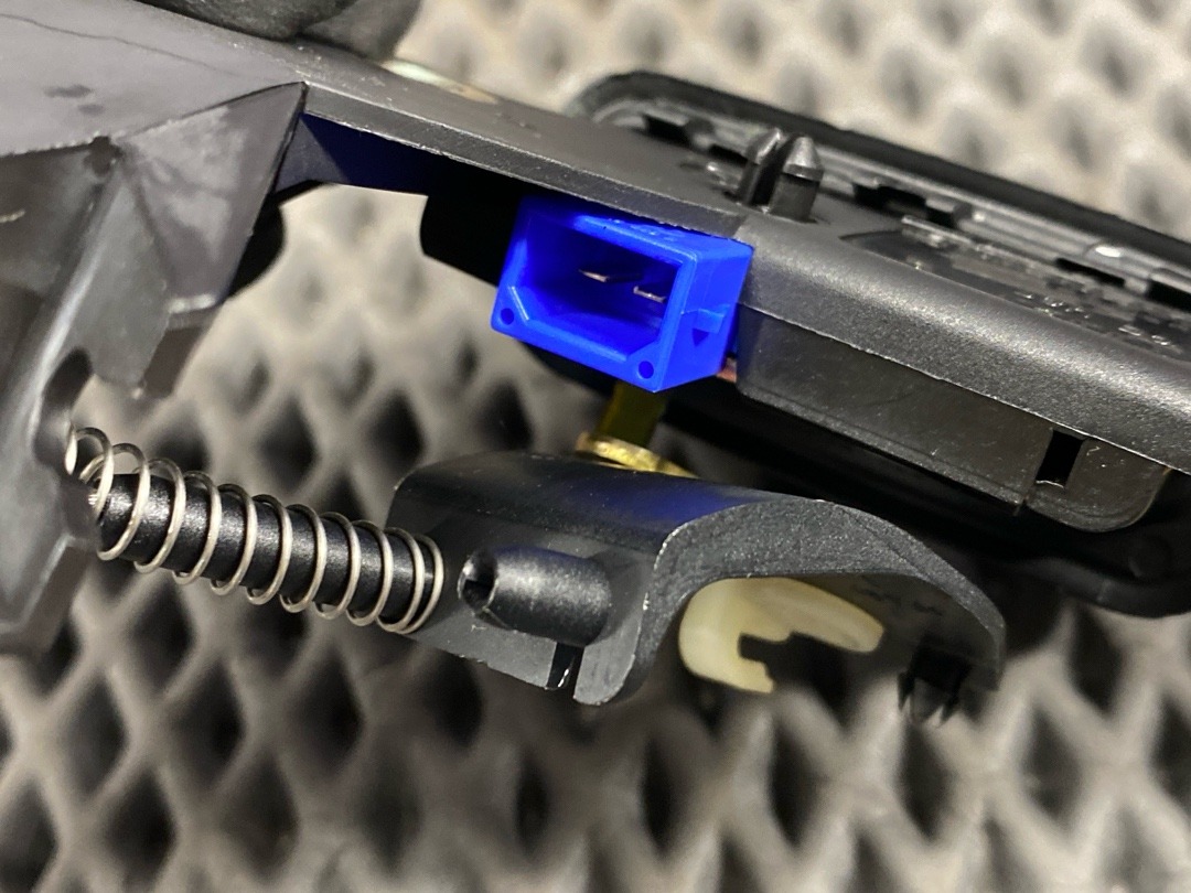 Замок багажника, 3720 рублей, Красноярск