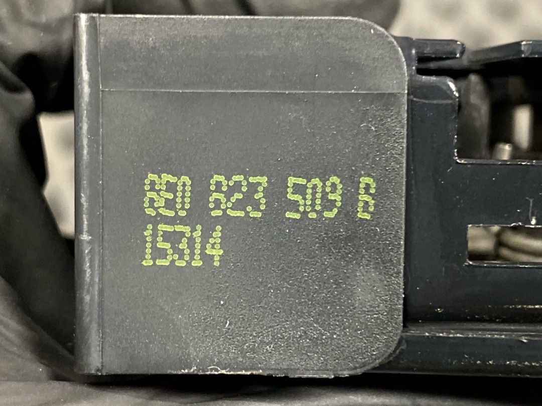 Замок капота, 1920 рублей, Красноярск