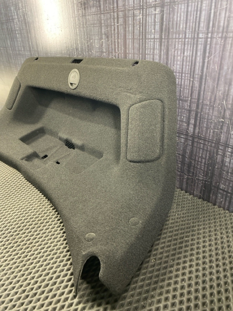 Обшивка крышки багажника, 1940 рублей, Красноярск