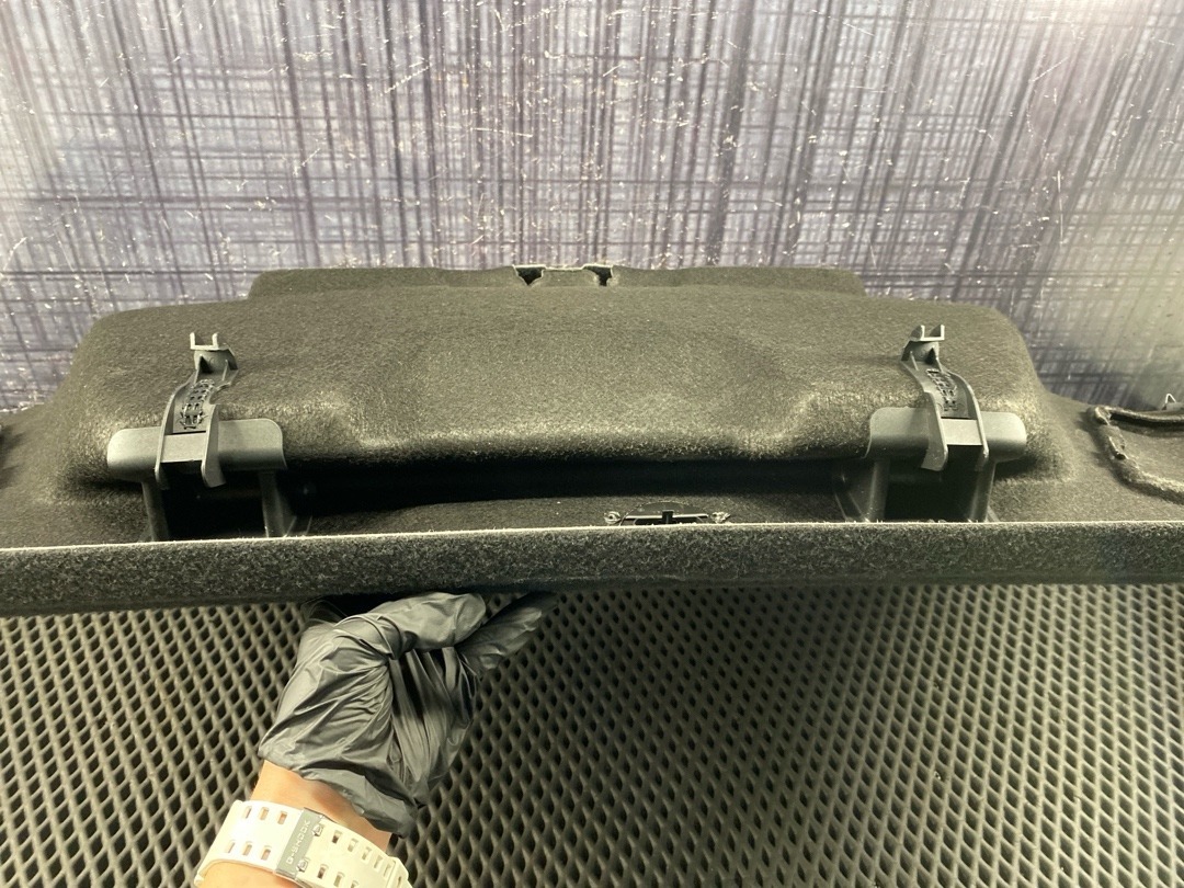 Обшивка крышки багажника, 1940 рублей, Красноярск