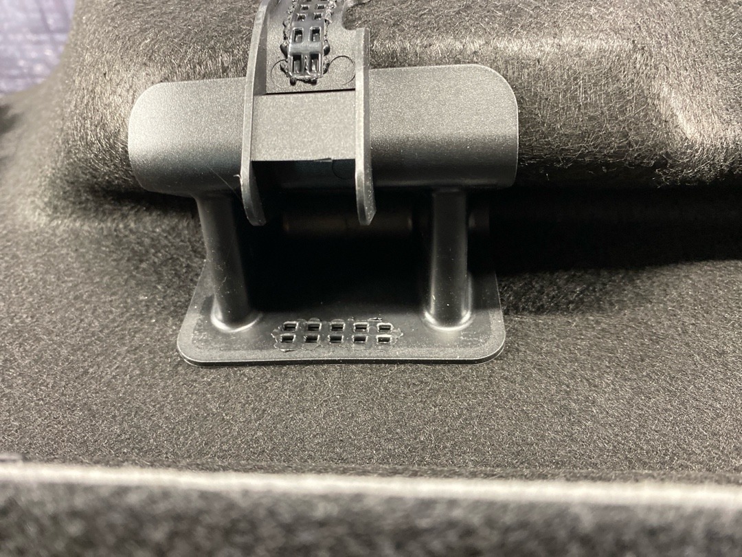 Обшивка крышки багажника, 1940 рублей, Красноярск