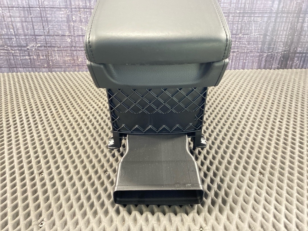 Подлокотник, 8360 рублей, Красноярск