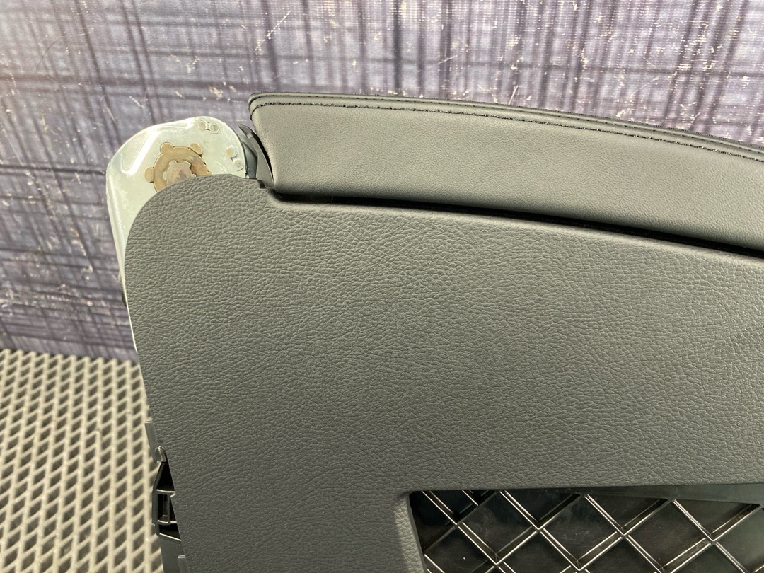 Подлокотник, 8360 рублей, Красноярск