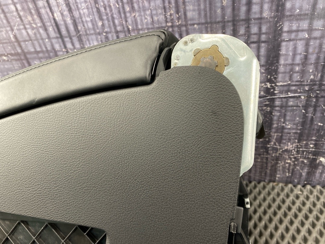 Подлокотник, 8360 рублей, Красноярск