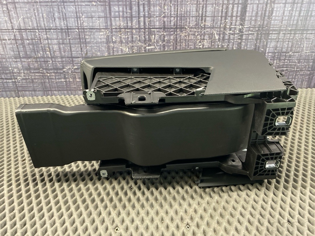 Подлокотник, 8360 рублей, Красноярск