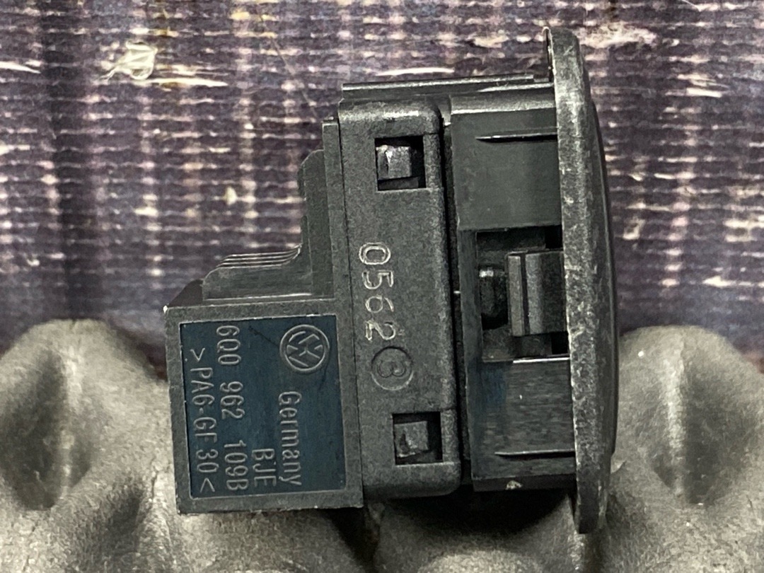 Кнопка отключения сигнализации, 1130 рублей, Красноярск